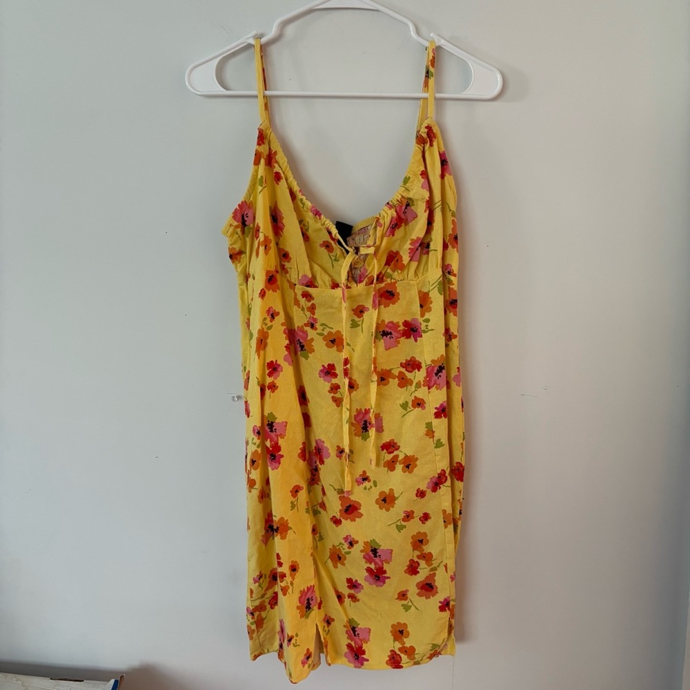 wild fable yellow, orange and pink floral flower side slit tie front mini dress🌼